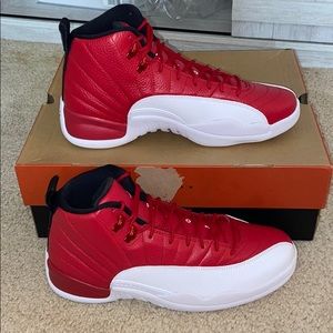 Jordan 12 gym red